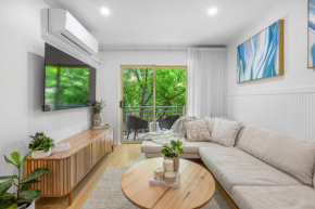 Chic East End Apartment